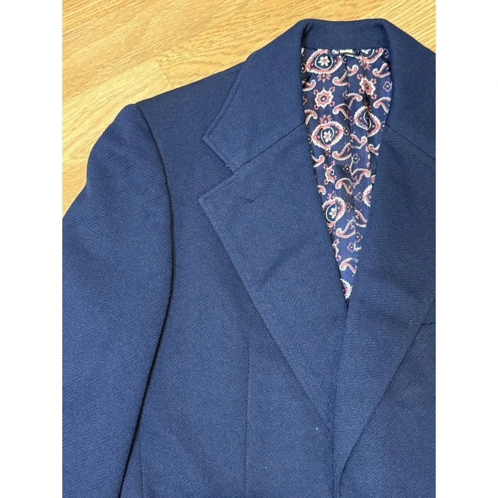 Vintage 70s Men's Polyester Navy Blue 36R Knit Blazer Jacket Textured Old Money
